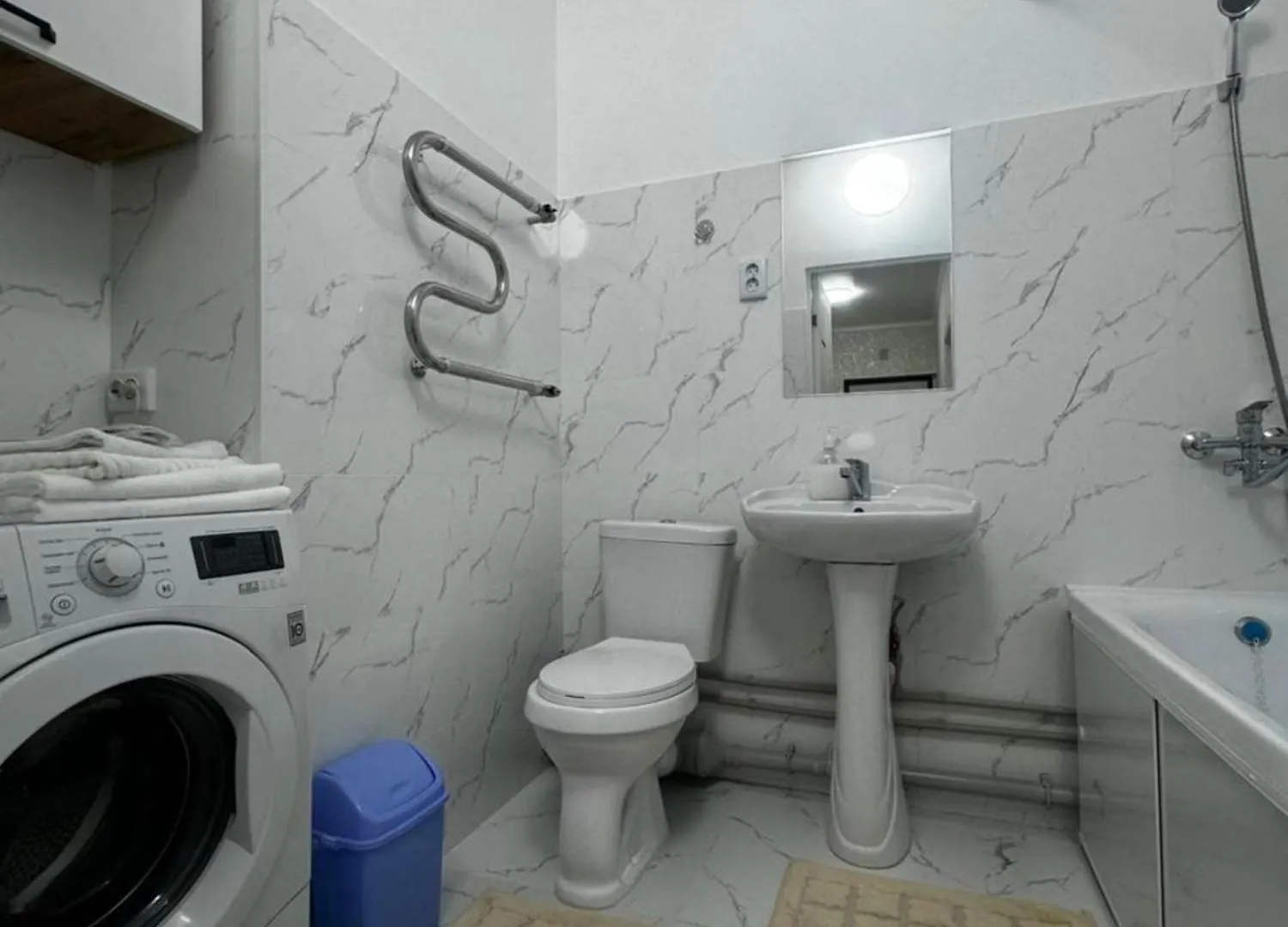 Apartment Апартаменты Напротив Алматы Арены 69-32